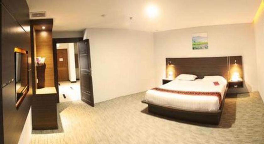 89 Hotel Batam Nagoya Exterior photo